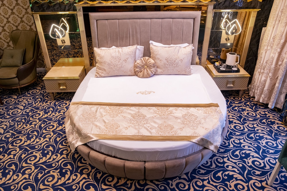 King Suite Jakuzili