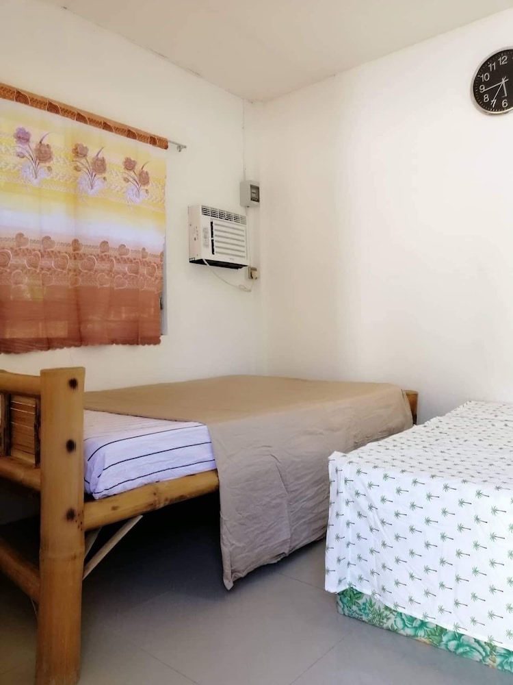 Standard Room photo 2