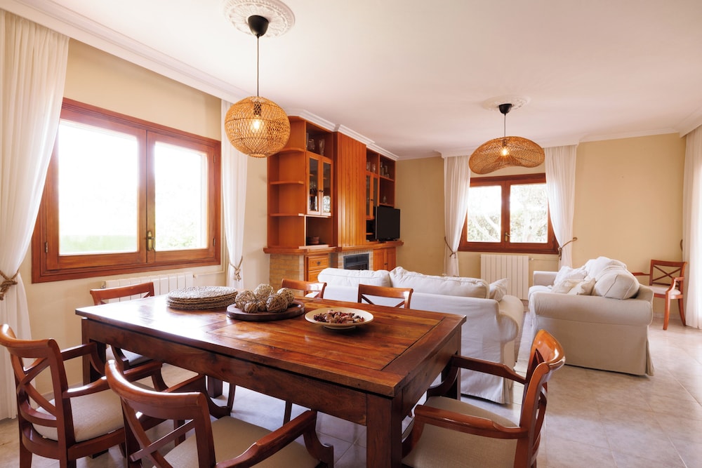 Family Villa photo 2