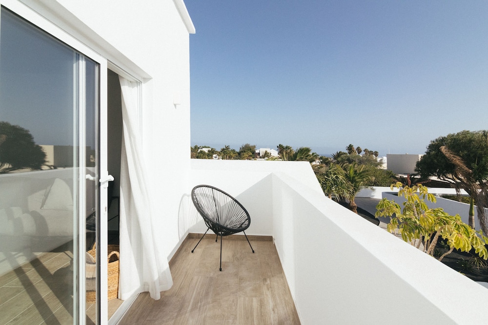 Comfort Apartment (06)