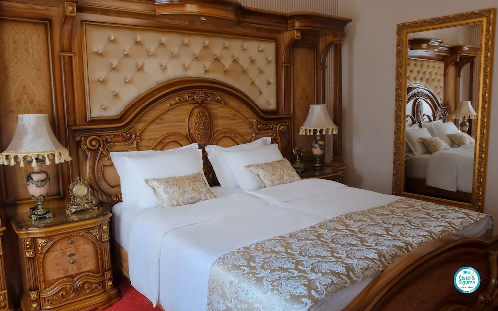 Superior Double Room - Photo 1