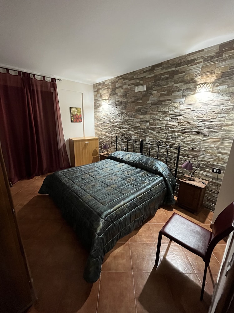 Double or Twin Room photo 2