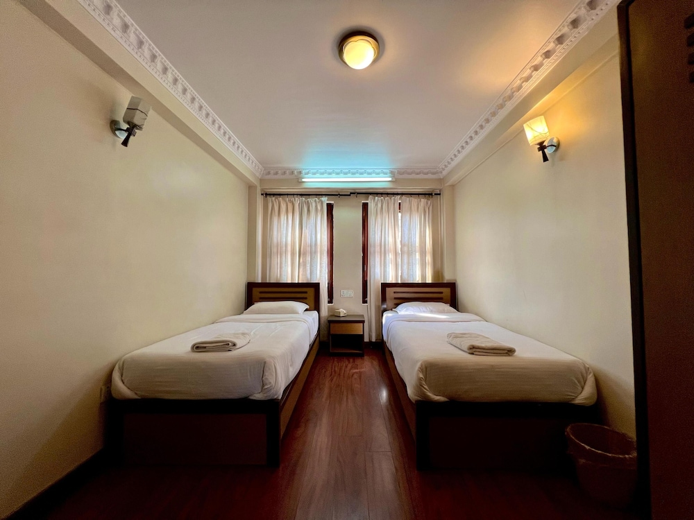 Deluxe Double or Twin Room photo 1