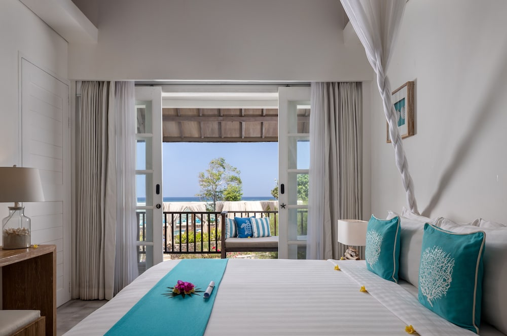 Suite with Ocean View