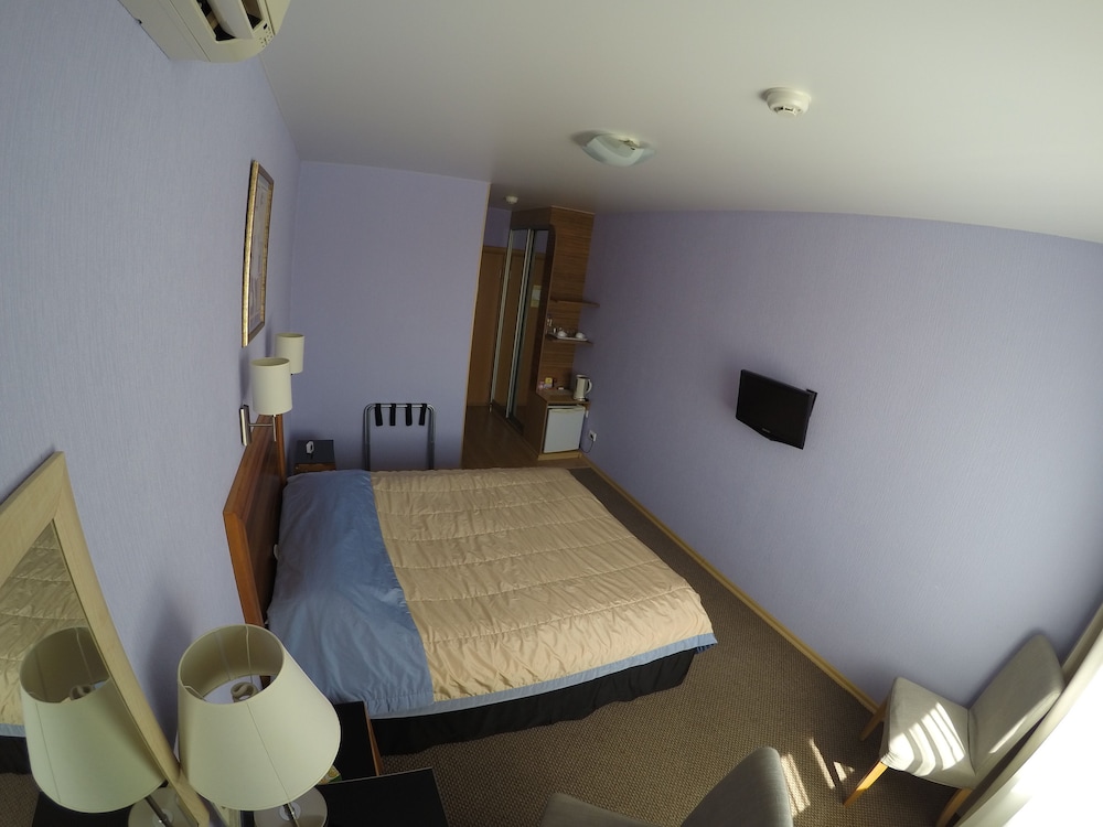 Standard Double Room photo 3