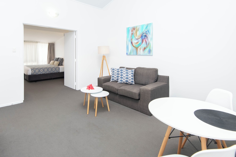 1 Bedroom Apartment photo 2
