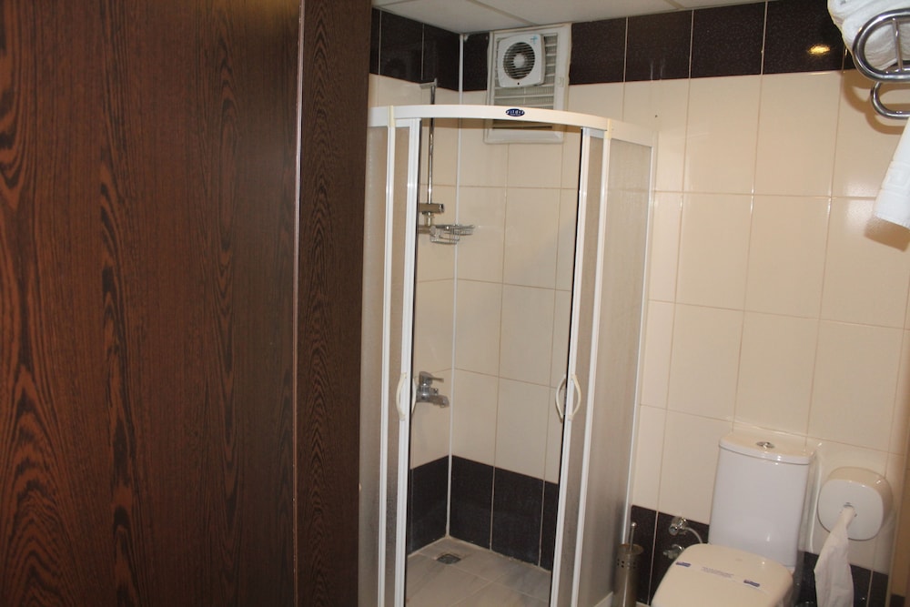 Standard Twin Room photo 2