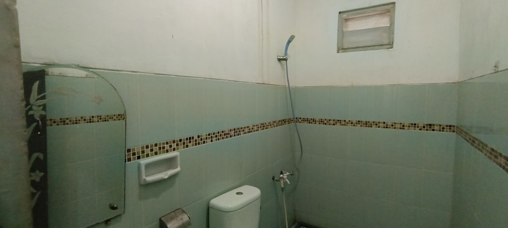 Standard Twin Room photo 3