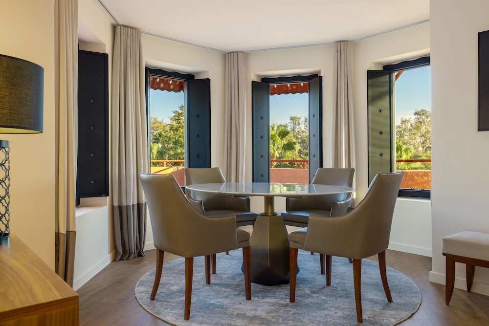 Presidential Suite, 2 Bedrooms, Terrace (View) thumbnail 6