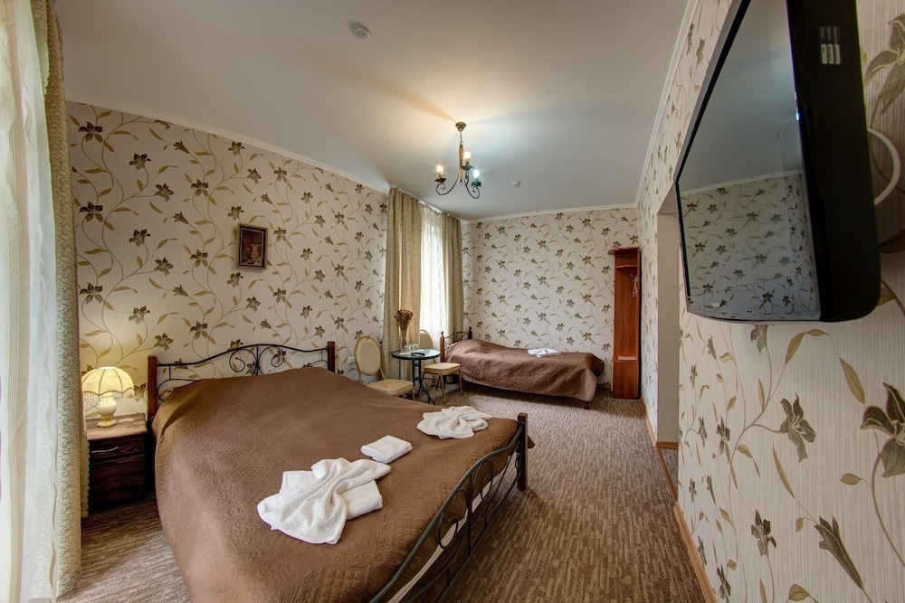 Classic Triple Room photo 2