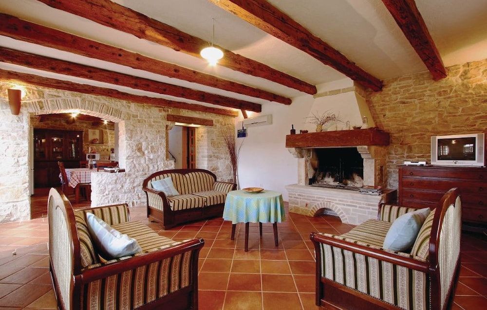Standard Villa, 5 Bedrooms (0302) photo 1