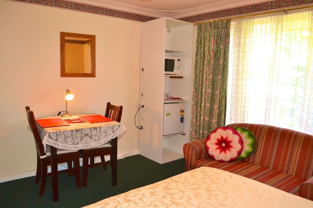 En-suite Queen Room Package photo 2