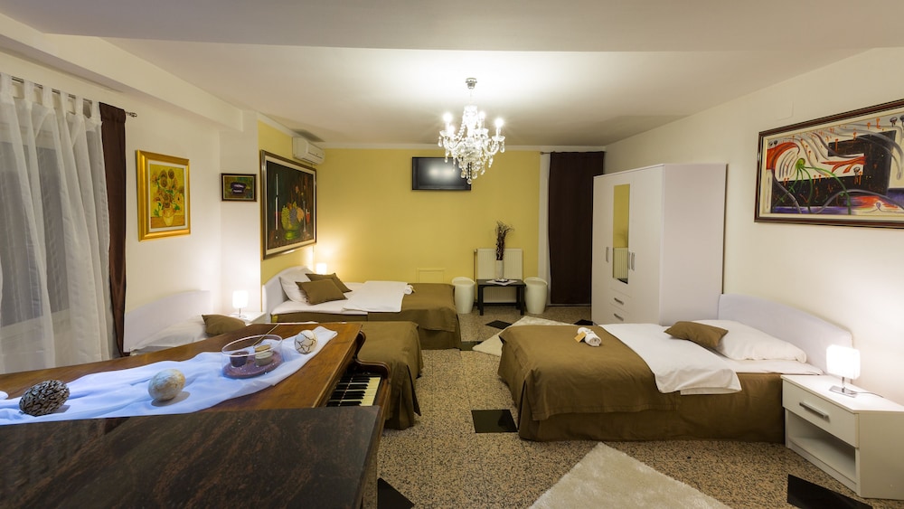 Family Triple Room, 1 Bedroom photo 1