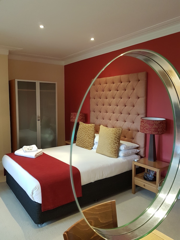 Classic Double Room, Garden View (Park)