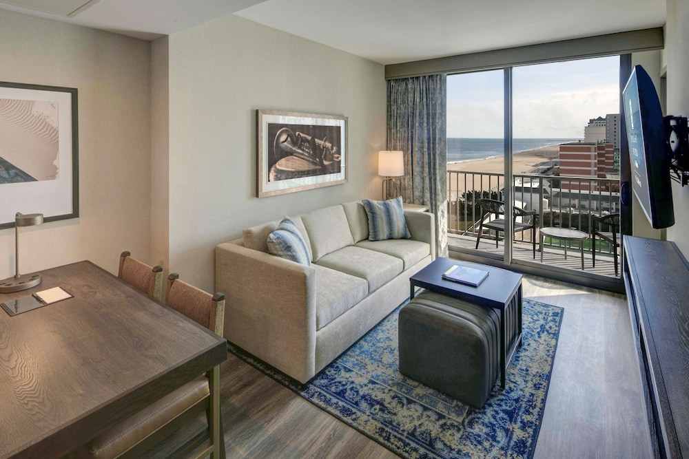 Suite, 2 Queen Beds, Accessible, Bathtub (Two Room, Mobility & Hearing) - Photo 2