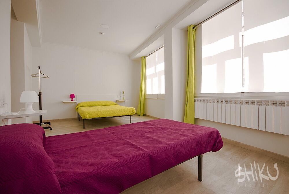 Triple Room, Shared Bathroom