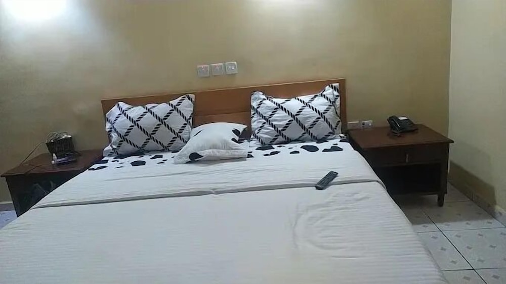 Deluxe Room, Balcony, City View