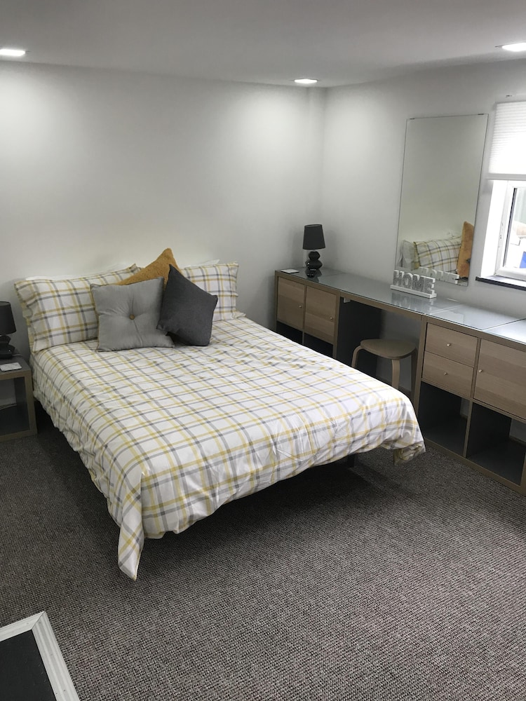 Premium Suite, Ensuite, Courtyard View (Room 6/7) photo 1