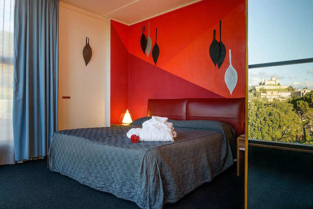 Superior Double or Twin Room - Photo 2