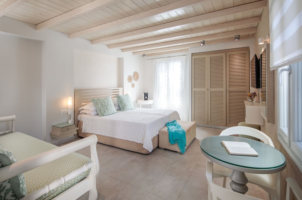Triple Room - Photo 7