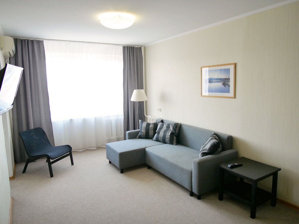 Suite, 1 Bedroom photo 2