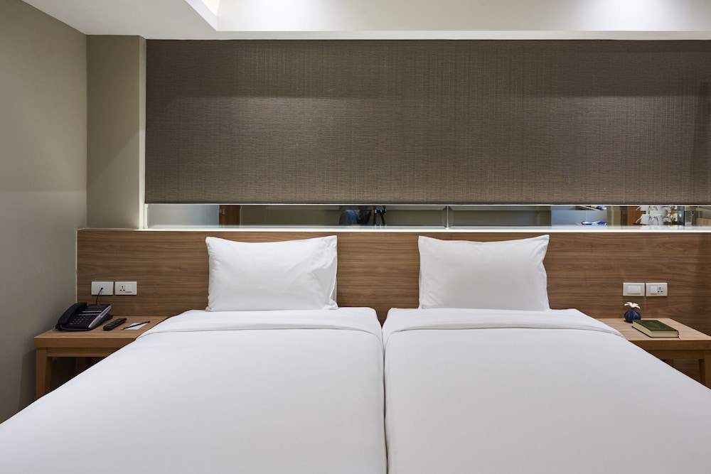 Standard Room, 2 Twin Beds, Non Smoking photo 3