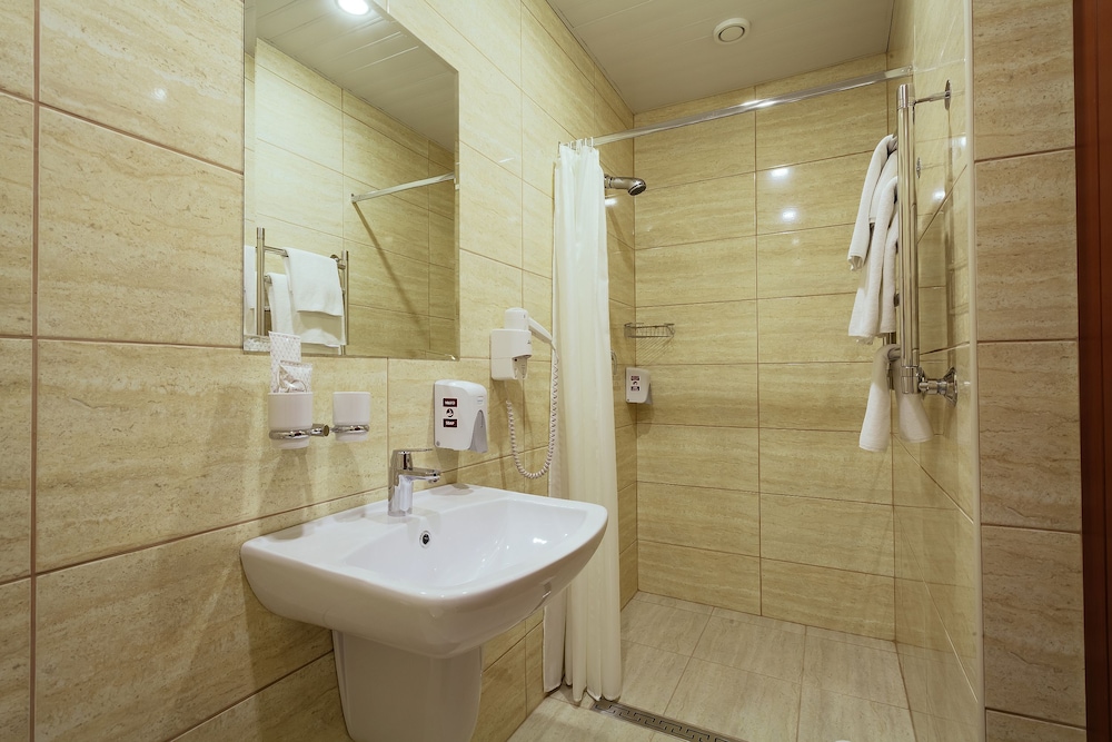Standard Twin Room photo 2