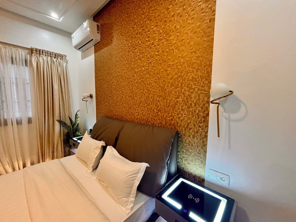 Deluxe Double Room photo 2