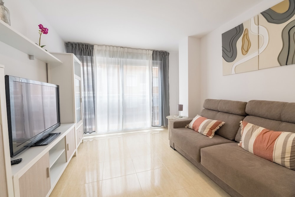 Basic Apartment, 2 Bedrooms, 2 Bathrooms