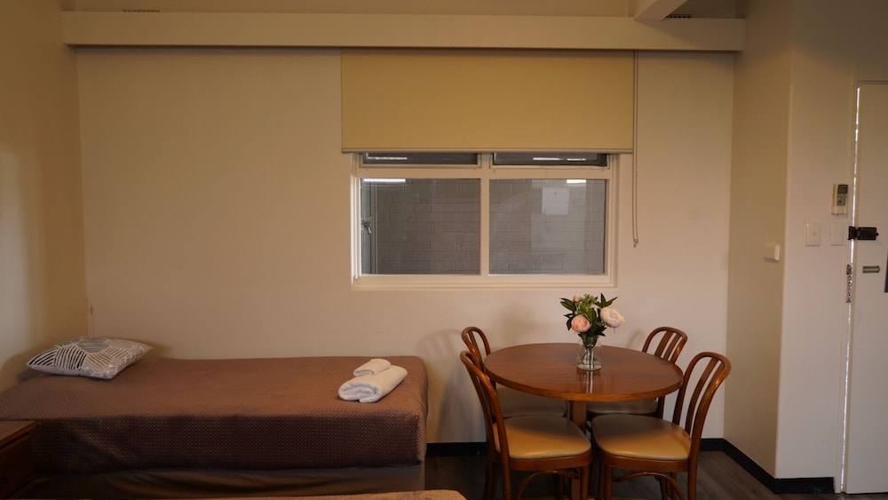 Family Room photo 2