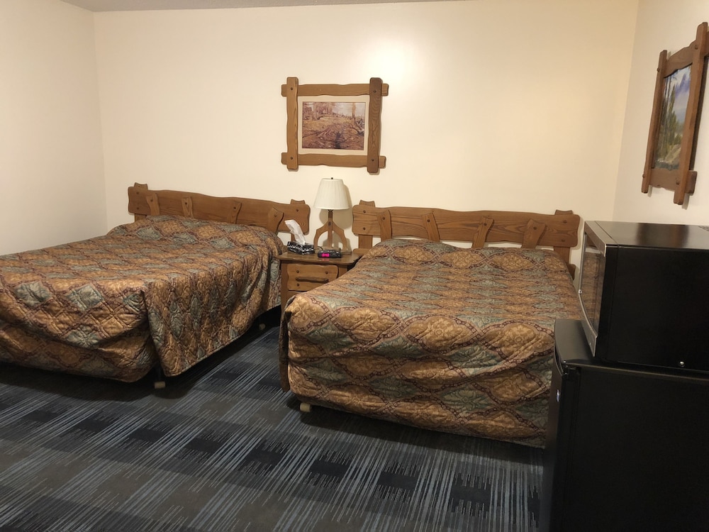Economy Room, Hill View photo 3