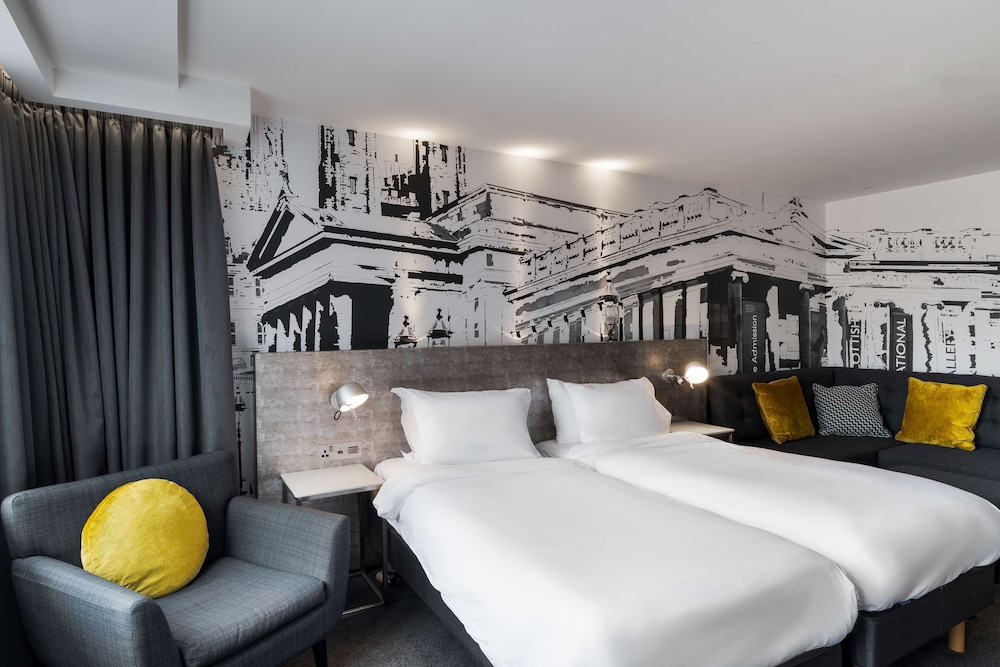 Premium Room - Photo 10