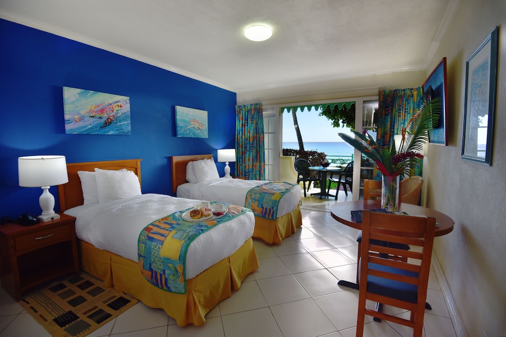 Deluxe Studio, Beachfront photo 2