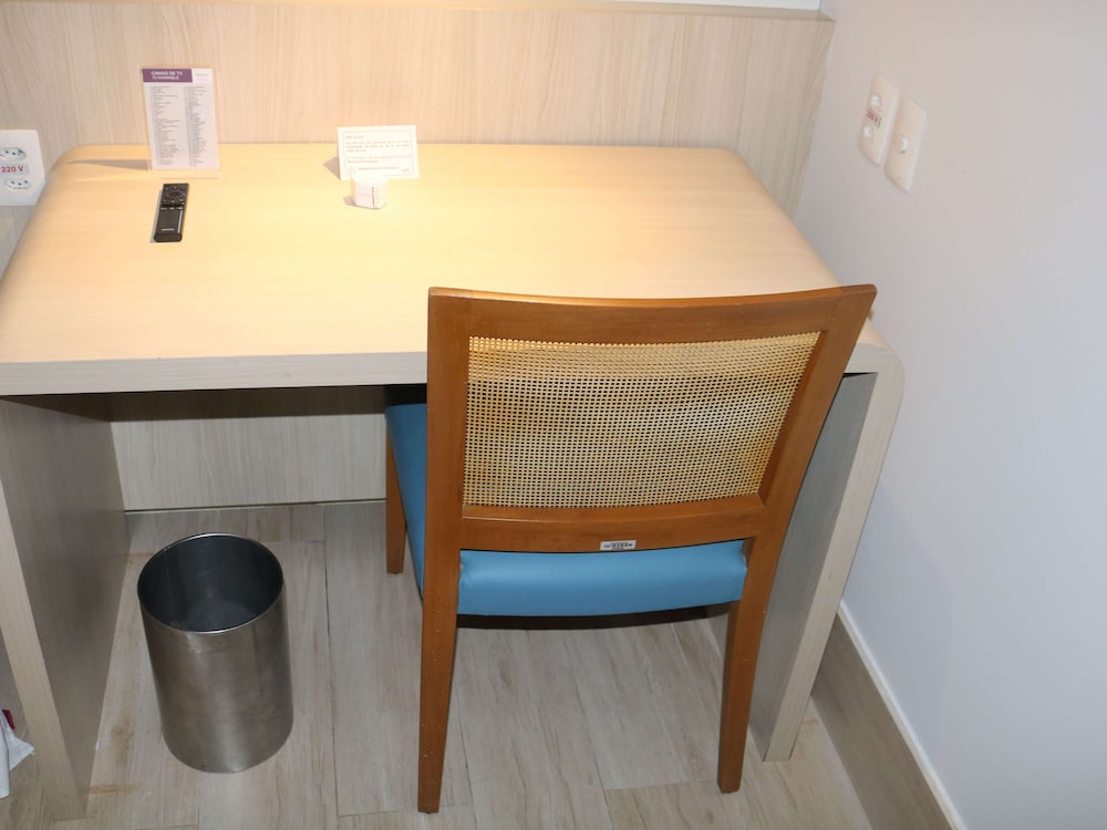 Superior Room, 1 Double Bed, Accessible (Accessible) - Photo 9