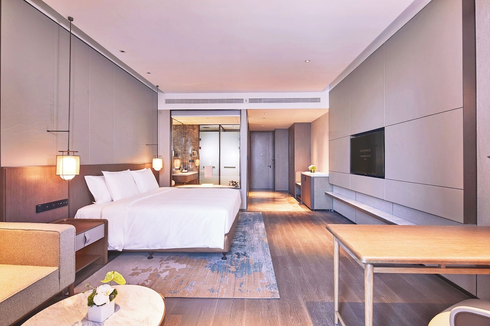Superior Double Room, Hill View