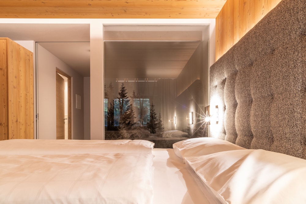 Superior Room, Multiple Beds photo 2