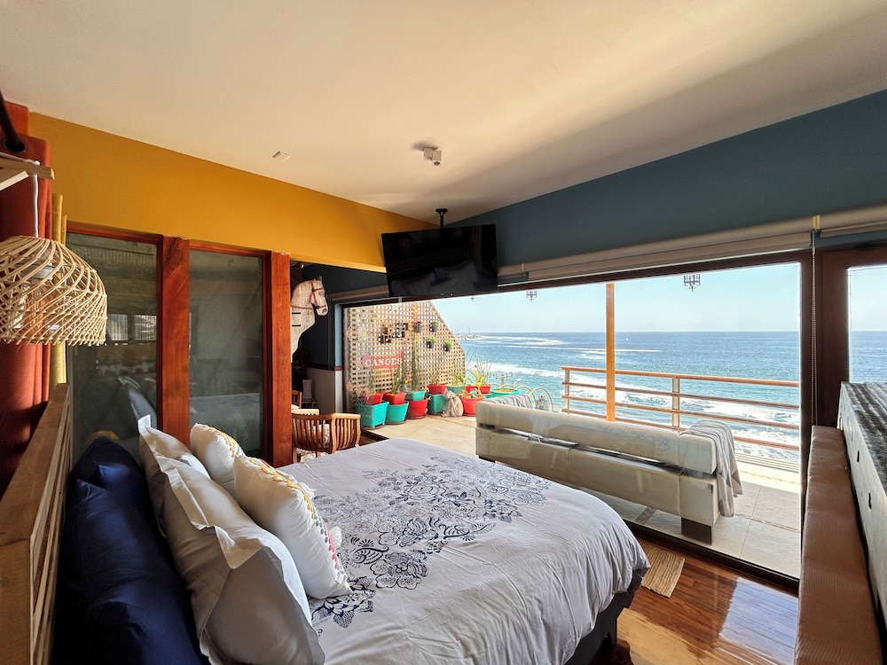Deluxe Double Room, 1 Bedroom, Non Smoking, Sea View photo 2