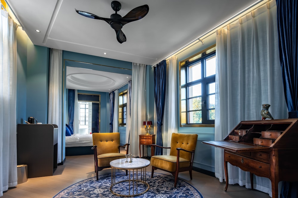 Premier Suite photo 1