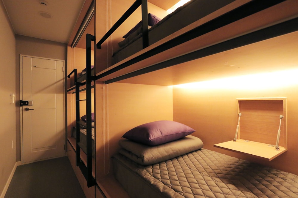 Shared Dormitory, Men only (4 persons) photo 1