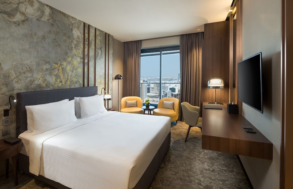 Superior Room, 1 King Bed photo 3