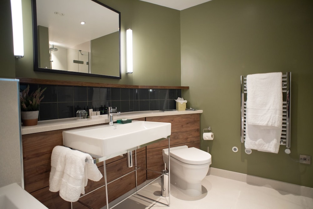Premium Double or Twin Room photo 3