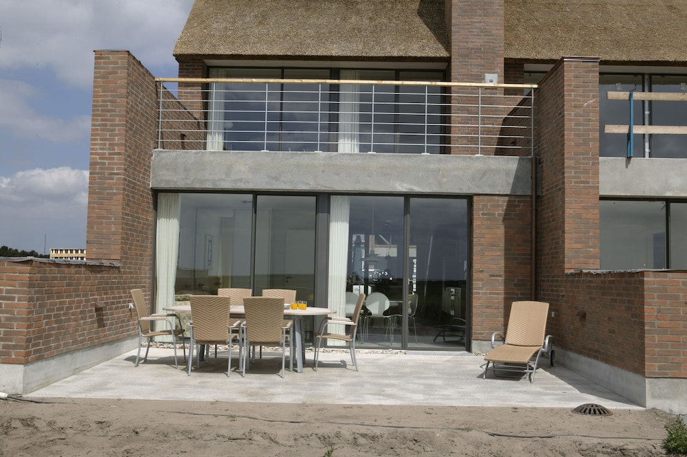 House, 2 Bedrooms (Linen Excluded) photo 1