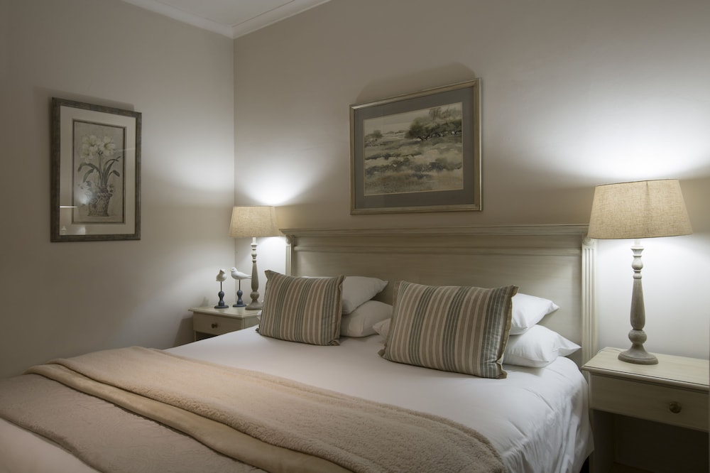 Deluxe Room, 1 Bedroom photo 2