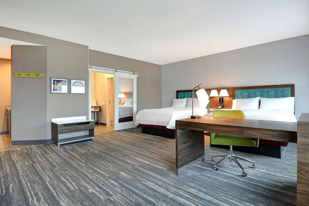 Studio Suite, 2 Queen Beds, Accessible, Refrigerator & Microwave (Bathtub) - Photo 1