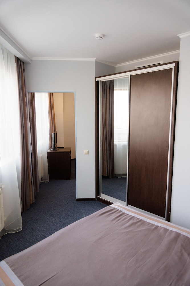 Business Suite, 1 Bedroom photo 2