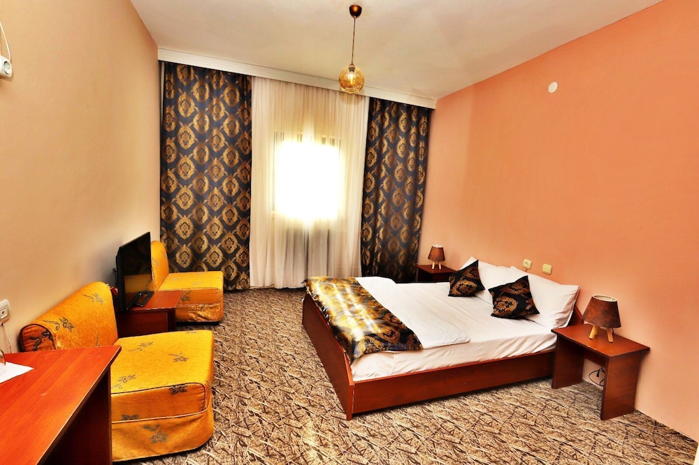 Standard Double Room photo 1