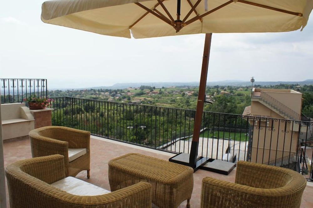 Quadrupla con terrazzo privato vista mare