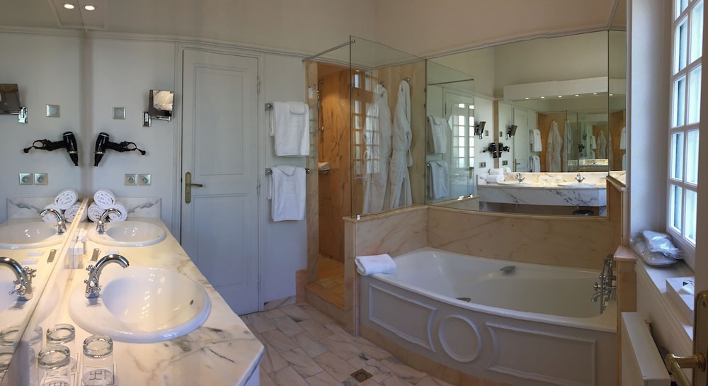 Classic Double or Twin Room - Photo 3