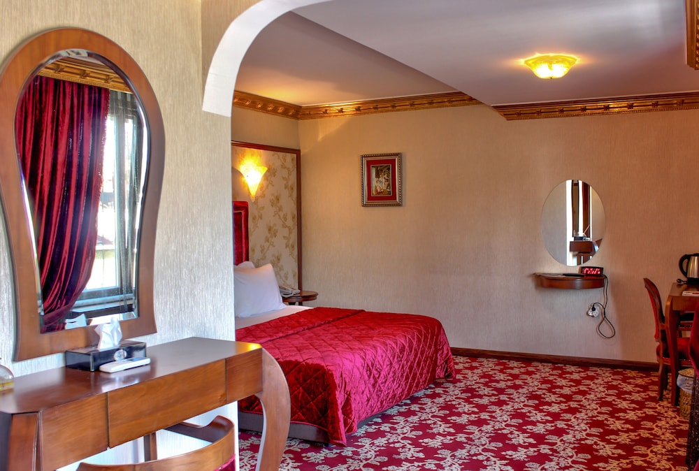 Deluxe Room, Balcony photo 2