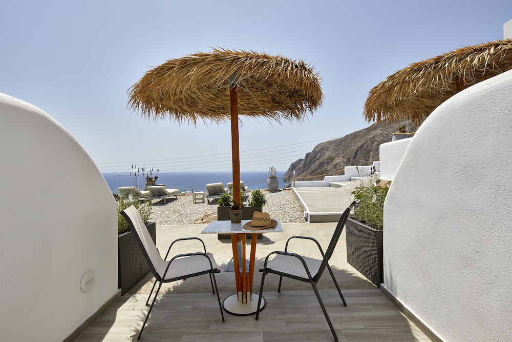 Deluxe Double or Twin Room, Sea View - Photo 16